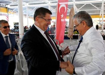 Tekirova kapalı pazar yeri açıldı