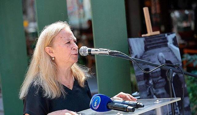 ​Usta gazeteci İsmail Sivri Konak’ta anıldı