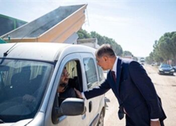 Aliağa’nın sanayi yoluna iki kilometrelik asfalt