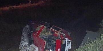 Antalya Büyükşehir Belediyesi İtfaiyesi’nden yangınlara hızlı ve etkin müdahale