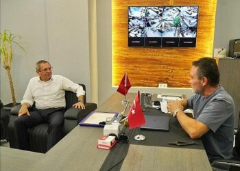 Başkan Mesut Ergin’den Altınova’ya Ziyaret