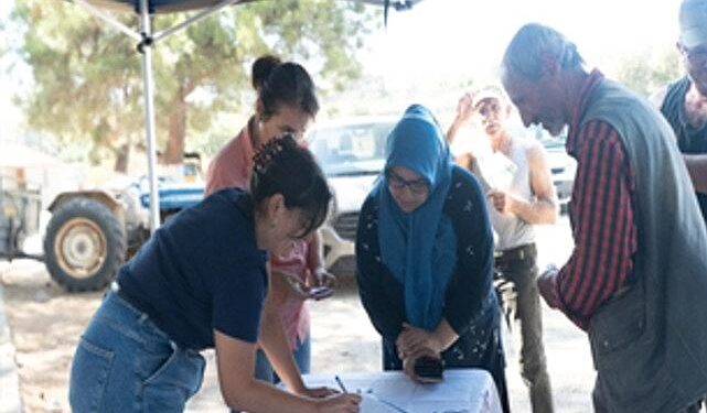 Büyükşehir’den yanan köylere 40 tonluk yem desteği