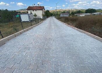 Büyükşehir’le kırsal kesimde yol kalitesi artıyor