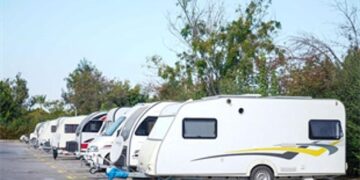 Karavancıların tercihi İnciraltı Karavan Parkı