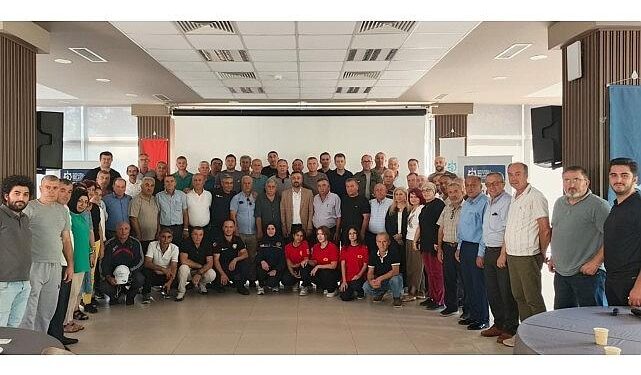 Kocaeli’de muhtarlara üç boyutlu eğitim