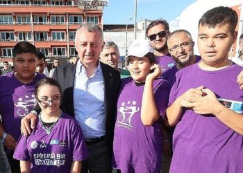 Mevlid-i Nebi programında gönülleri ısıtan buluşma