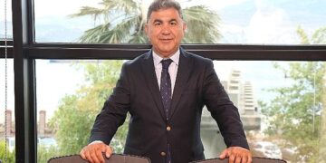 Türk moda endüstrisi 19 firmayla PV Paris Fuarı’na çıkarma yapıyor