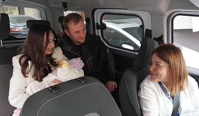 Anne ve Anne Adayları Bir Yılda 3 Bin 612 Defa ‘Anne Taksi’yi Kullandı