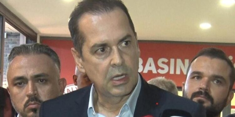 Antalyaspor’da Emre Belözoğlu kararı! Başkan açıkladı