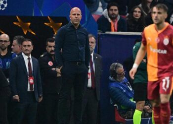 Arne Slot: Yine hayal kırıklığına uğradım, bu takımı yönetmek kolay değil