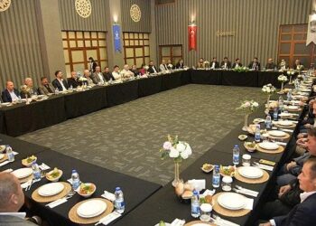 Başkan Çırpanoğlu Muhtarlarla Buluştu