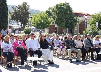 Çeşme’de Sağlığa Pembe Adımlar Atıldı