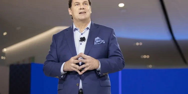 Ford’un patronu oğlunu sanayiye verdi