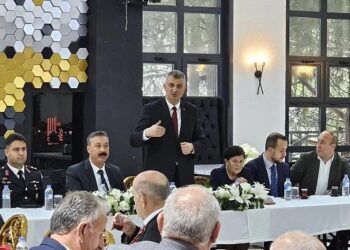 Gölcük’te Muhtarlar Günü Törenle Kutlandı