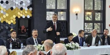 Gölcük’te Muhtarlar Günü Törenle Kutlandı