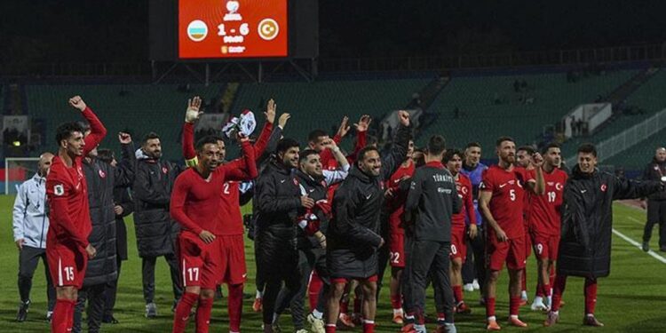 Hakan Çalhanoğlu’ndan 100. milli maçında 2 asist! Bulgaristan’ın şifresini kaptan çözdü