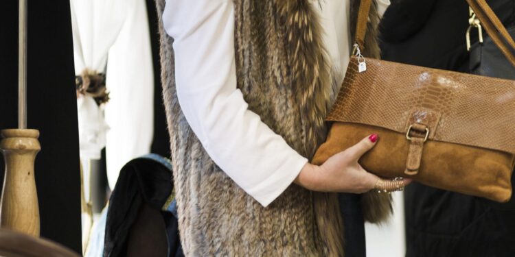 İkinci El Lüks Çantalar Nereden Alınır?