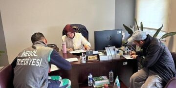 İnegöl Belediyesi’nden Personeline Mobil Sigara Bırakma Polikliniği Hizmeti