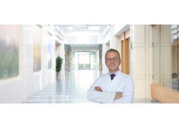 Kireçlenmeye karşı kalıcı çözüm: protez cerrahisi