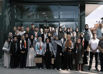 Kudüs Çalışma Grubu’nun “Hakikate Bir Geçit” Çalıştayı Liseli Gençlere Filistin Farkındalığı Kazandırıyor