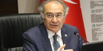 Prof. Dr. Nevzat Tarhan: “Çocuğa 10 yaşına kadar bütçe yönetimi öğretilmeli!”