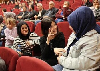 Sivas Belediyesi öncülüğünde 50 çocuk işitme cihazına kavuştu…