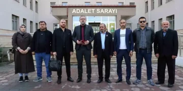 Otobüs şoförünün hakaret edip darbetmeye çalıştığı şehit babası konuştu