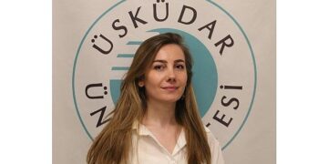 Takma tırnak ve kalıcı oje tırnak yapısını bozuyor!