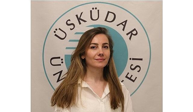 Takma tırnak ve kalıcı oje tırnak yapısını bozuyor!