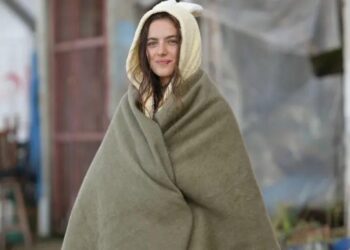 Taşacak Bu Deniz Eleni Kimdir? Nerelidir?