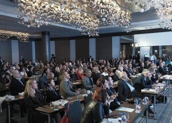 Türk Göz Doktorları Cerrahide Dünyaya Öncü Oluyor