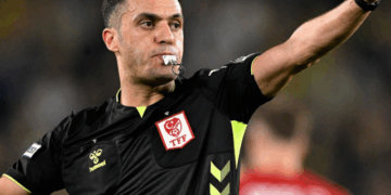 Türkiye’nin gözü bu maçlarda! İşte dev derbileri yönetecek hakemler