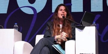 Uluslararası Çeşme Kadın Liderler Zirvesi dayanışma ve umut mesajlarıyla sona erdi