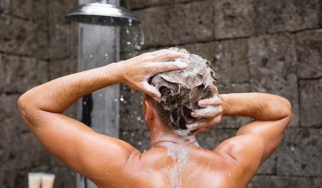 Uzmanlardan Sonbahar İçin 7 Saç Bakım Kuralı: Yaz yıpranmasını onarın, kış kuruluğuna hazırlanın