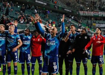 Zeki Yavru: Galatasaray ve Fenerbahçe kazandı, 3’te 3’ün gururunu yaşıyoruz