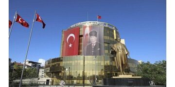 1 Yılda Hızlı Çözüm Merkezi’ne 390 Bini Aşan Başvuru