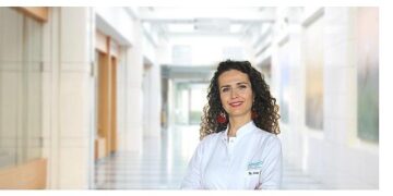 Ağız kokusuna yol açan 6 neden