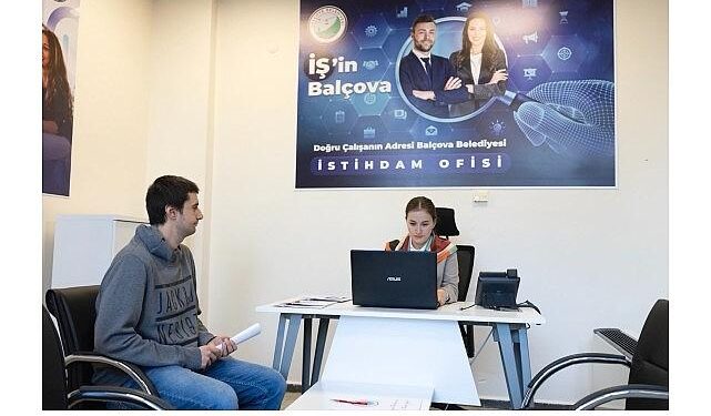 Balçova Belediyesi İstihdam Ofisi “İş’in Balçova” Sloganıyla Açıldı