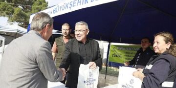 Başkan Çerçioğlu, Ata Tohumlarından Üretilen Fideleri Köşk’te Vatandaşlarla Buluşturdu