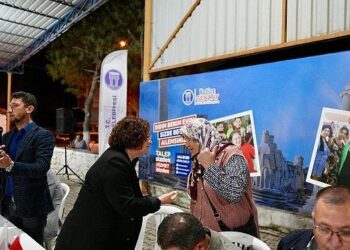 Başkan Hatice Gençay, Balat Mahallesi’nde Halk ile Bir Araya Geldi