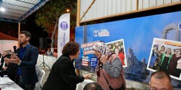 Başkan Hatice Gençay, Balat Mahallesi’nde Halk ile Bir Araya Geldi