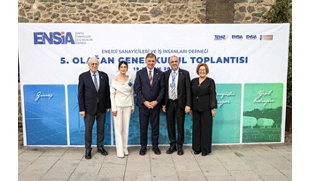 Başkan Tugay’dan sanayicilere yeşil dönüşüm çağrısı