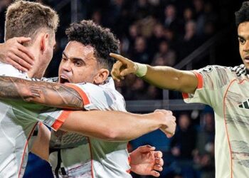 Bayern Münih deplasmanda Diaz’la güldü! Paris Saint-Germain – Bayern Münih maçı sonucu: 1-2