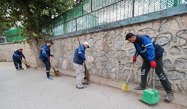 Buca’da köşe bucak temizlik
