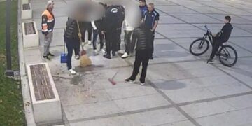 Çekirdek Keyfi Pahalıya Patladı: Hem Temizlediler Hem De Ceza Yediler