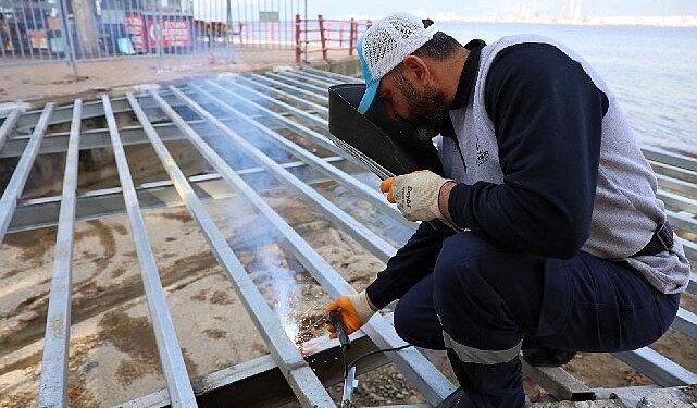 Değirmendere sahiline yeni yaya geçiş köprüsü