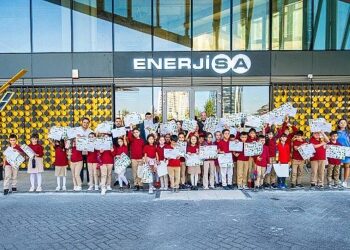 Enerjisa Enerji, enerji kaşiflerini enerji tünelinde ağırladı