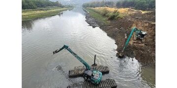 Gediz’e amfibik operasyon