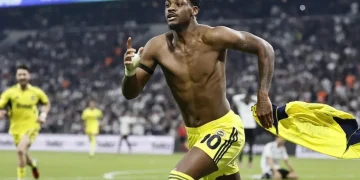 Herkes ters köşe oldu! Fenerbahçe’de bomba Jhon Duran kararı