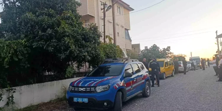 Manavgat’ta insan kaynakları müdürü evinde ölü bulundu